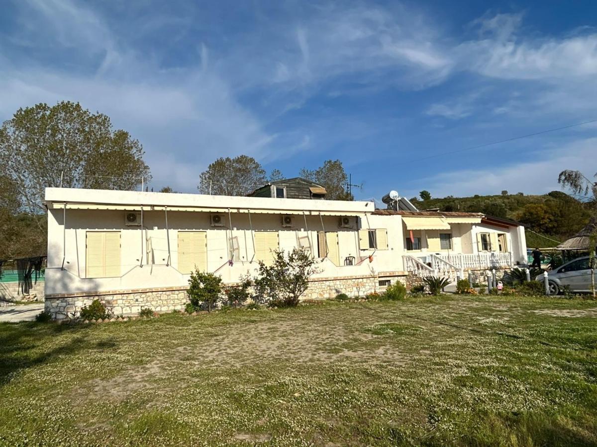 Hotel Vila Andi Zvernec Bagian luar foto