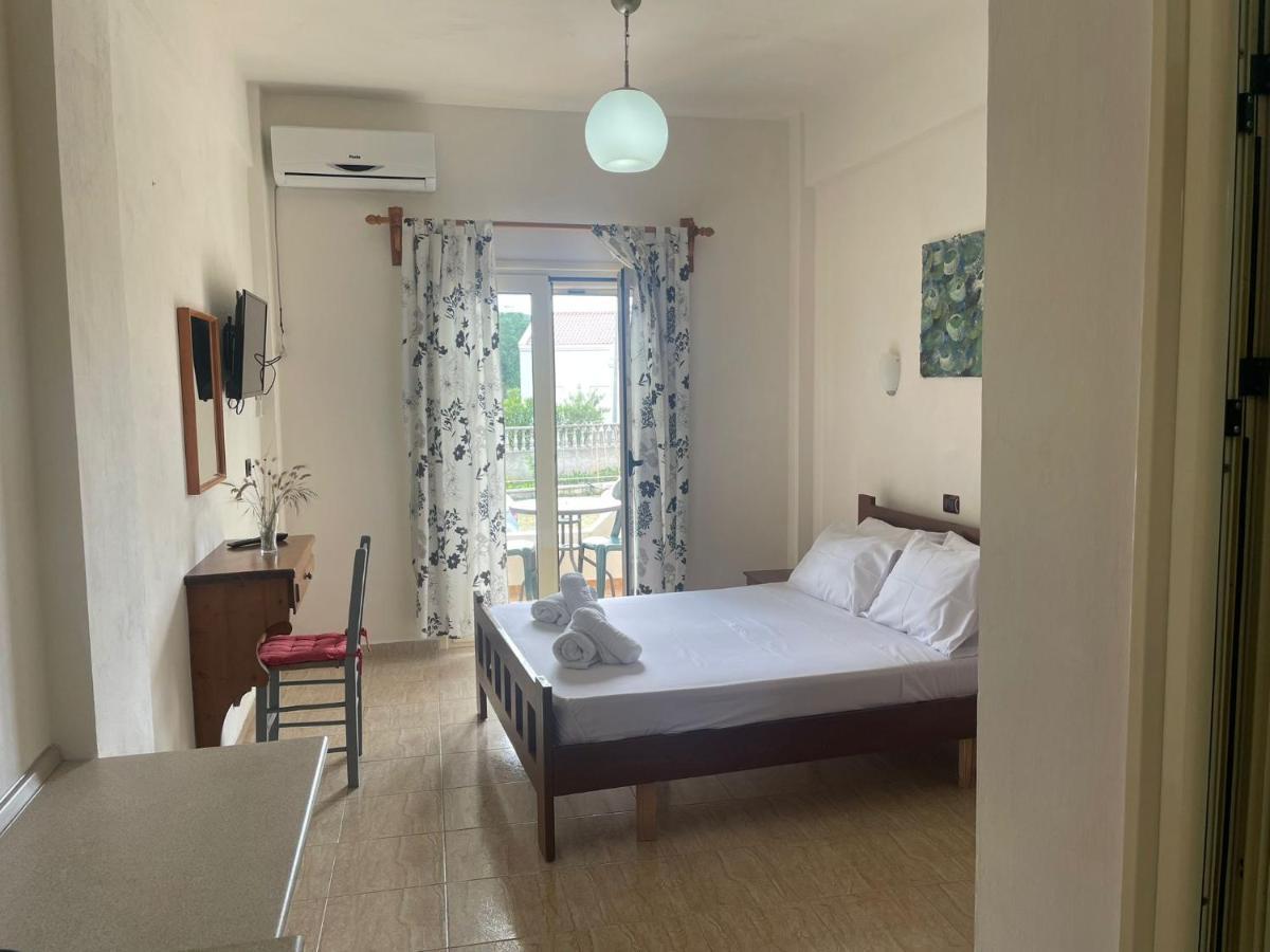 Hotel Vila Andi Zvernec Bagian luar foto