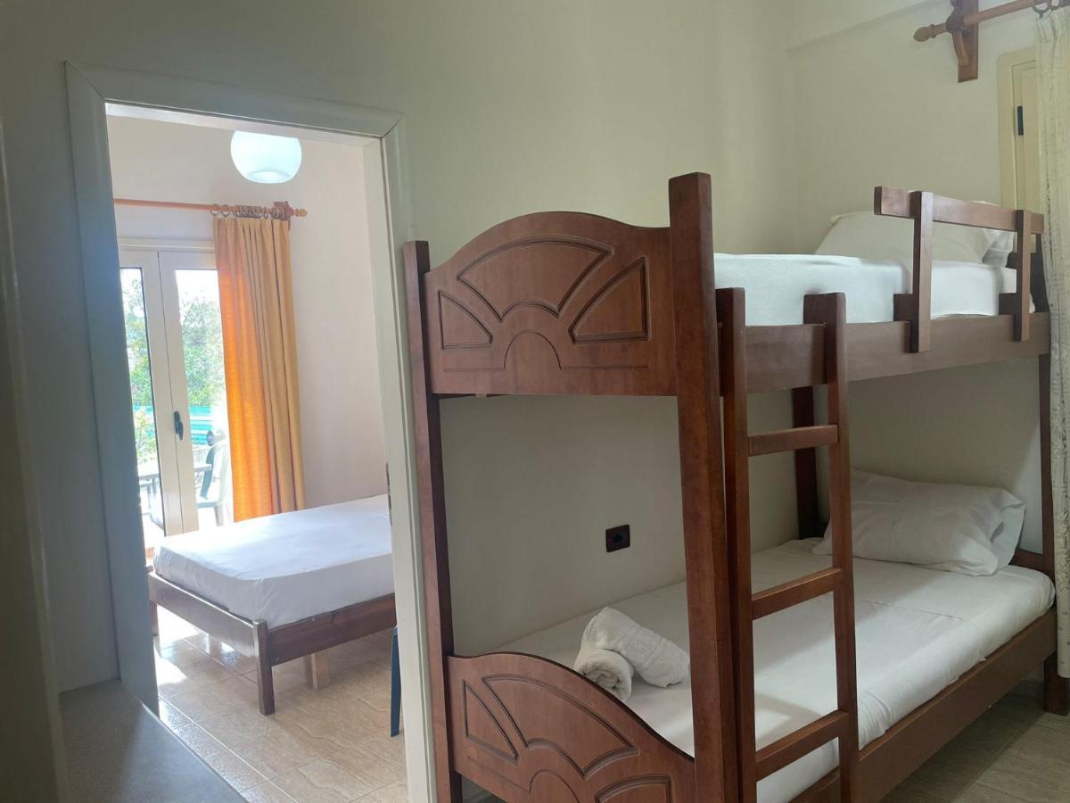 Hotel Vila Andi Zvernec Bagian luar foto
