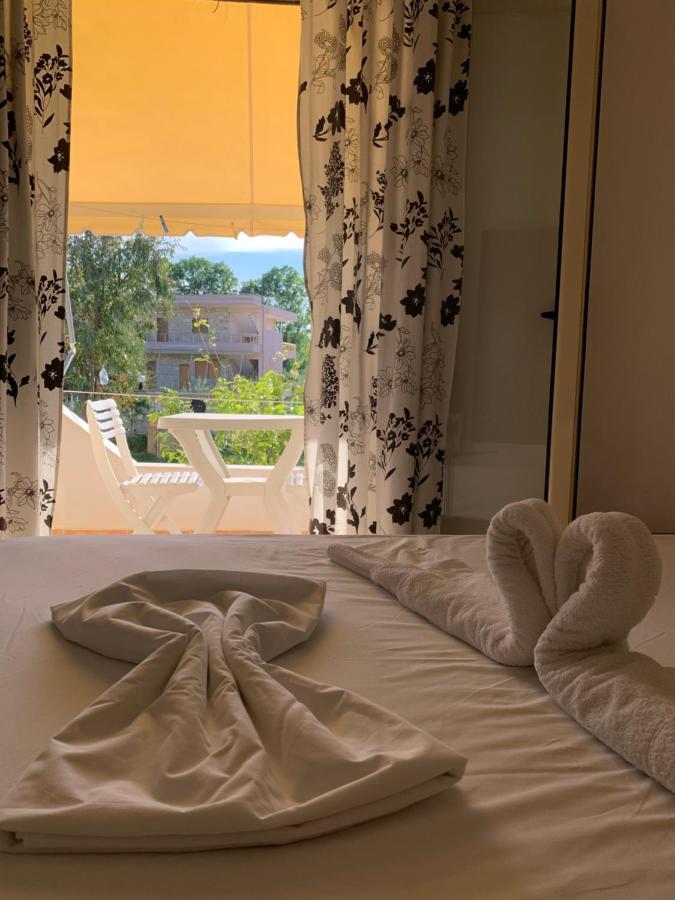 Hotel Vila Andi Zvernec Bagian luar foto