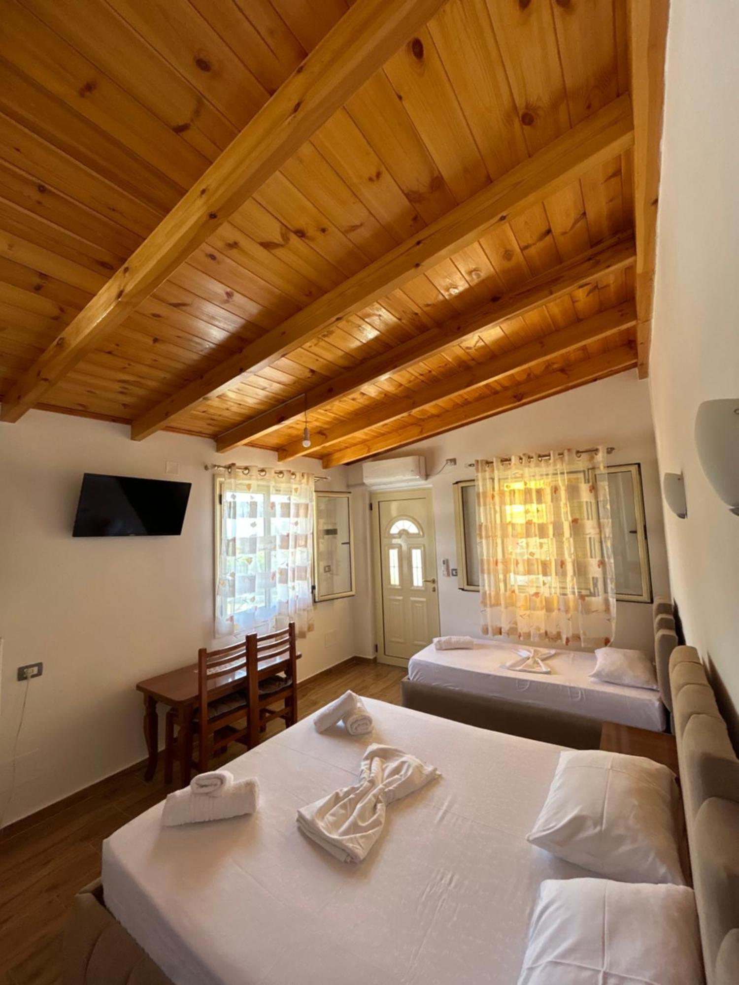 Hotel Vila Andi Zvernec Bagian luar foto